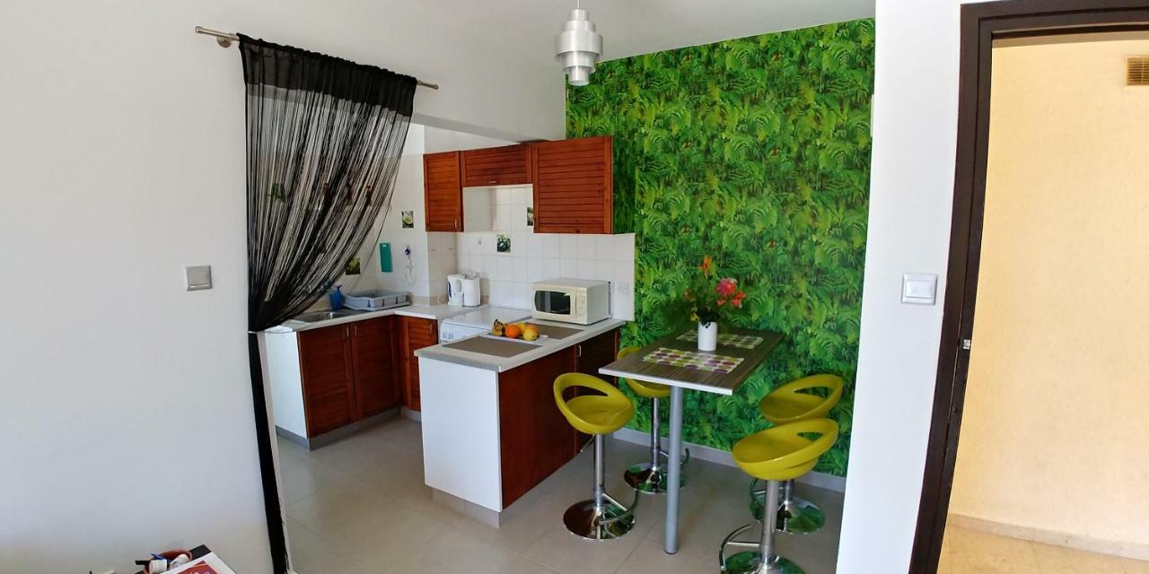 شقة 'Chez Antoine' Pool-View 5Min From Sea بافوس المظهر الخارجي الصورة